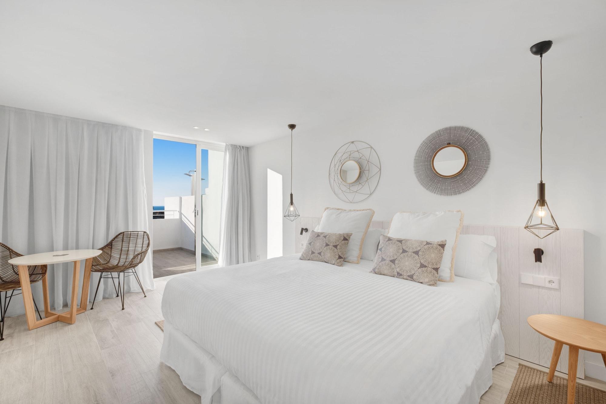 Hotel Barcelo Portinatx - Adults Only Esterno foto