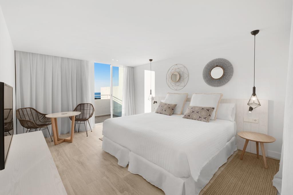 Hotel Barcelo Portinatx - Adults Only Esterno foto